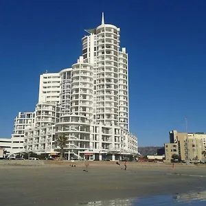 Apartment Hibernian Towers 503, Cape Town